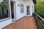 Familienfreundliches Einfamilienhaus mit Einliegerwohnung in attraktiver Aussichtslage von Leonberg - Einliegerwohnung Leonberg Leonberg | Angebot:27550187