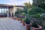 Familienfreundliches Einfamilienhaus mit Einliegerwohnung in attraktiver Aussichtslage von Leonberg - Einliegerwohnung Leonberg Leonberg | Angebot:27550187